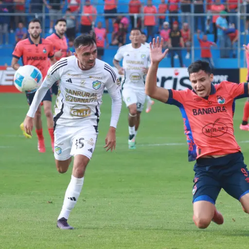 Clásico 334 entre Municipal y Comunicaciones - Alex Meoño