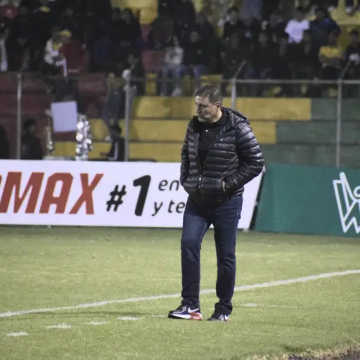 Horacio González dirigió anoche al Deportivo Marquense 