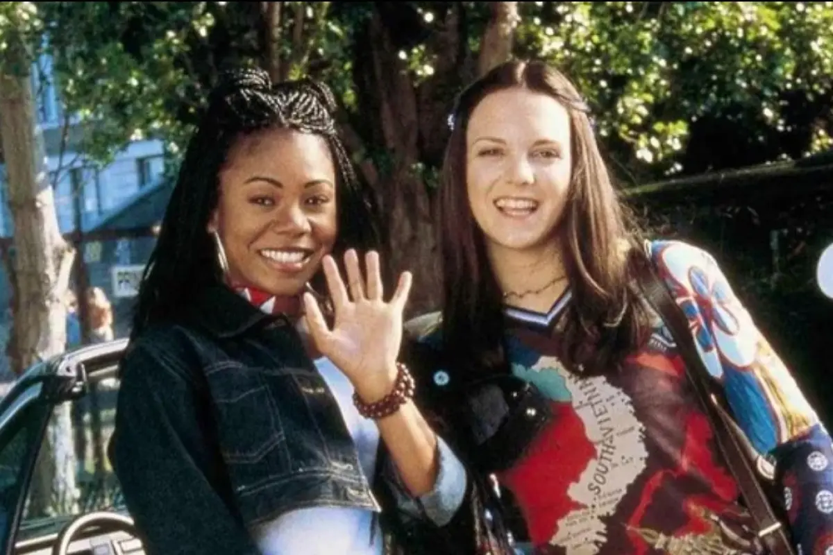 Scary Movie, Redes sociales