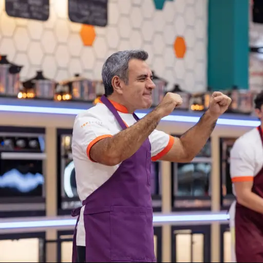 Héctor Sandarti ,Instagram