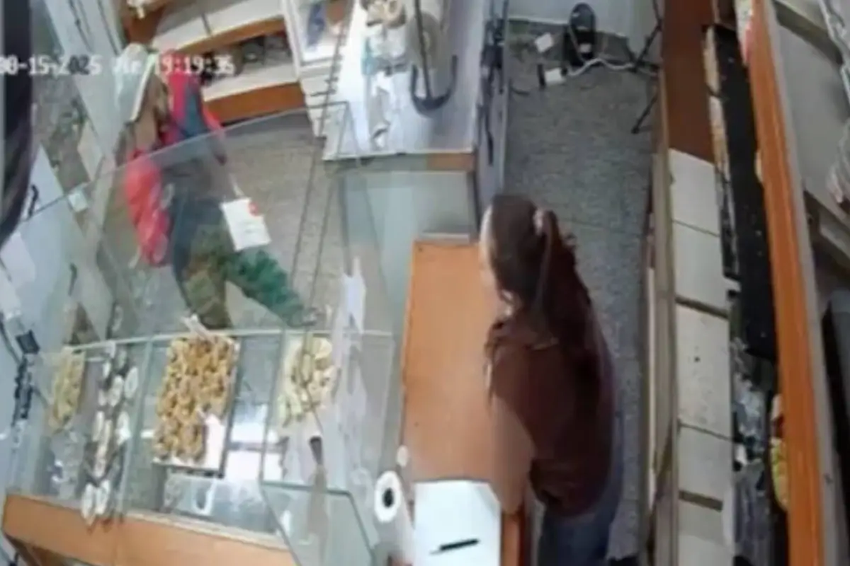 Asalto en panadería. , Captura de pantalla video X.