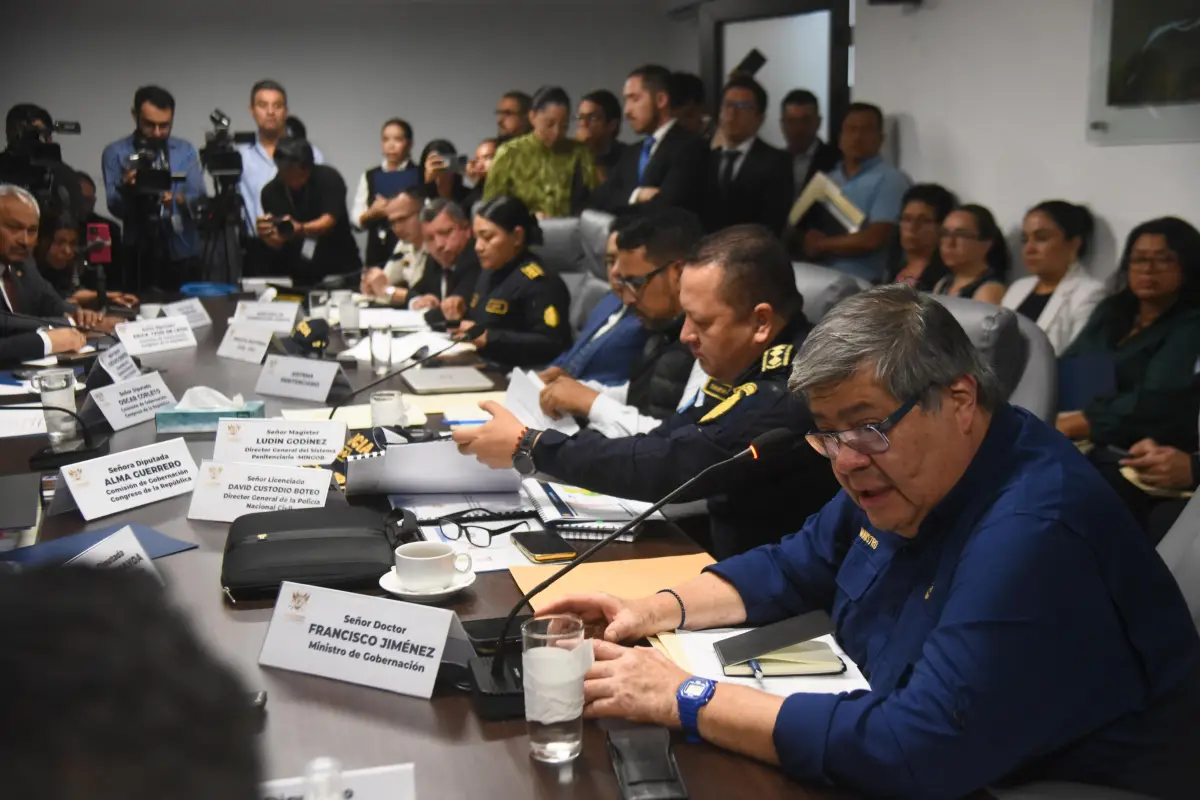 Autoriddes de Gobernación, PNC y Sistema Penitenciario en citación en el Congreso., Omar Solís/Emisoras Unidas