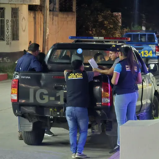 Personal de la PNC capturó a los dos fiscales en Huehuetenango. ,Foto PNC
