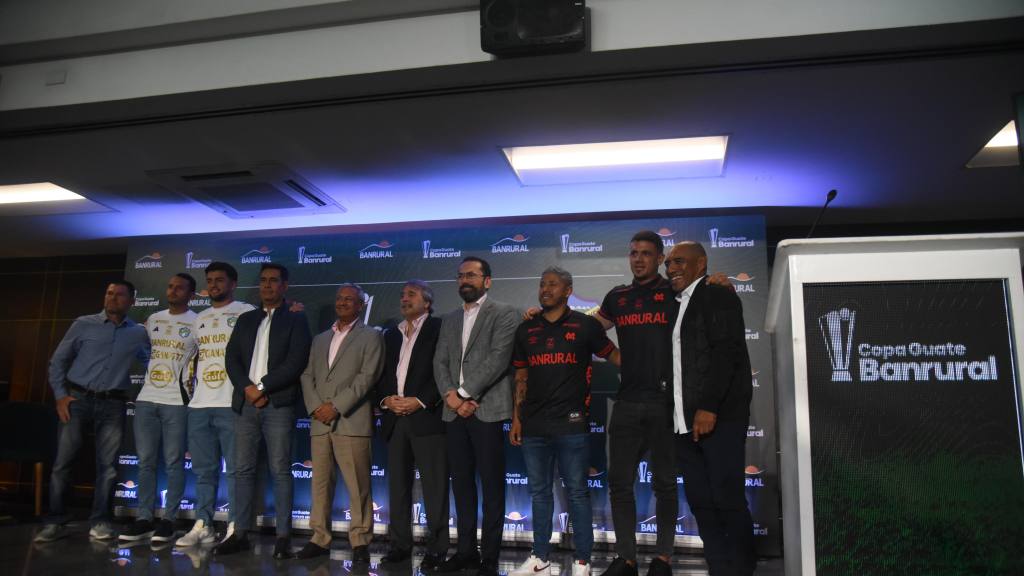 Comunicaciones y Municipal disputarán la Copa Guate Banrural | Omar Solís