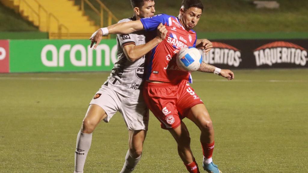 Partido entre Xelajú MC y Águila por la segunda jornada de la Copa Centroamericana 2025 | Alex Meoño