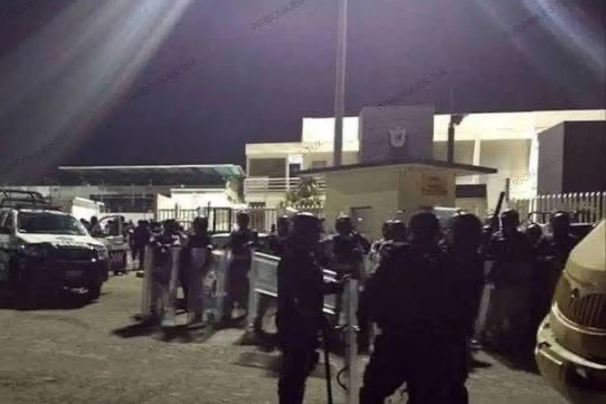 Según medios mexicanos, lo ocurrido en Tuxpan representó el segundo motín más sangriento de los últimos ocho años., Medios locales