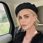 Charlize Theron revela los detalles más crudos de la noche en que su madre mató a su padret