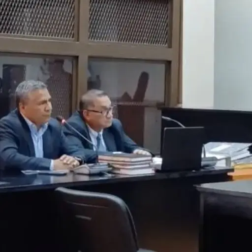 Samuel Aceituno durante la audiencia donde se dictó la sentencia en su contra por el caso Cooptación del Estado. ,Ángel Oliva/EU