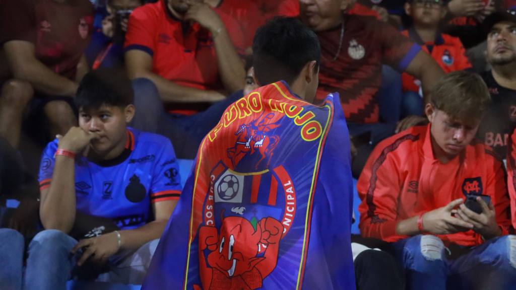 Copa Centroamericana: Afición de Municipal  | Alex Meoño 