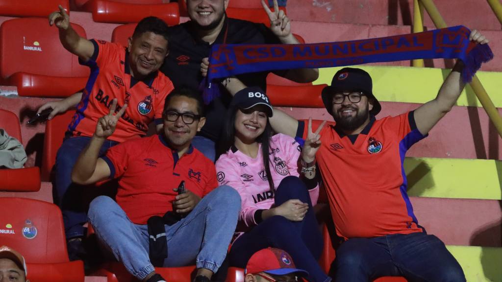 Copa Centroamericana: Afición de Municipal  | Alex Meoño 