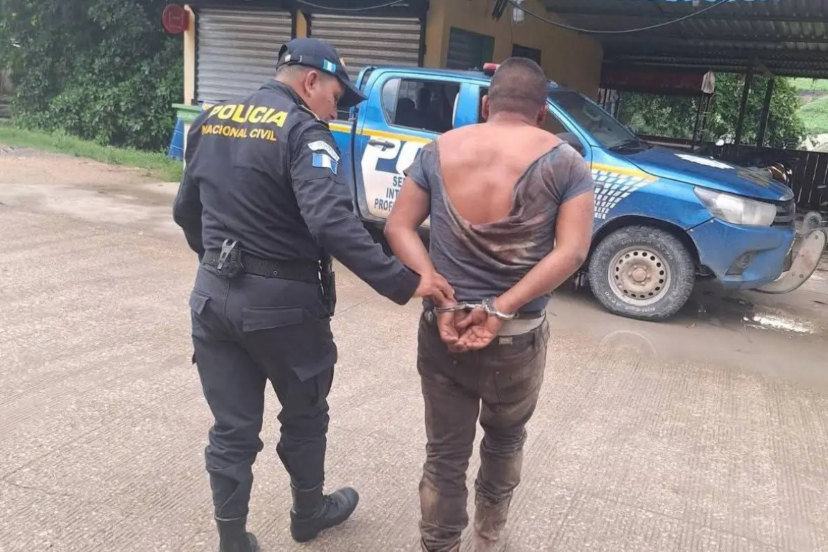 Capturado en Petén. , PNC