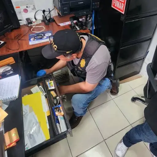 Las diligencias en la capital se realizaron en zonas 1 y 17. ,Foto MP