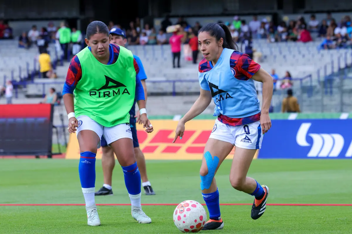 Ana Lucía Martínez completó otro partido con Cruz Azul Femenil