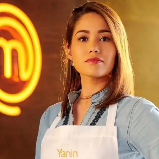 Yanin Campos ,Redes sociales