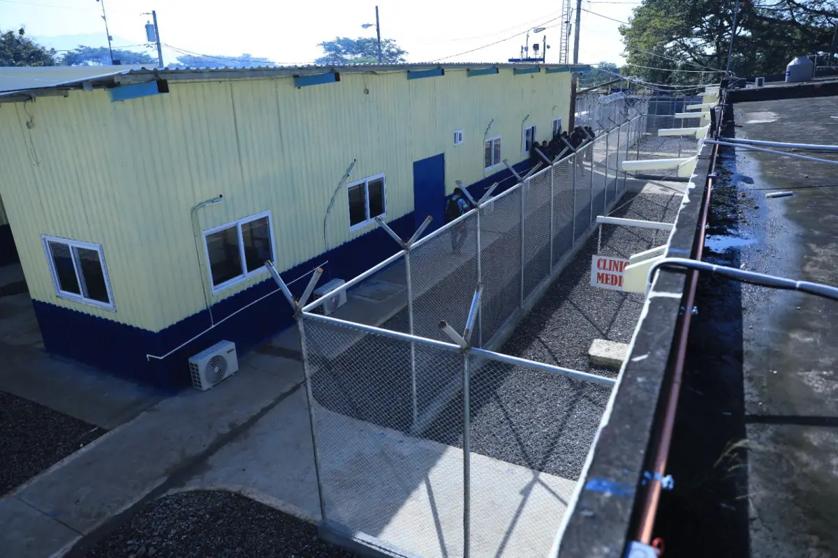 Instalaciones de la cárcel Renovación 1, a donde fueron trasladados 10 de los máximos líderes del Barrio 18 y la Mara Salvatrucha., Ministerio de Gobernación