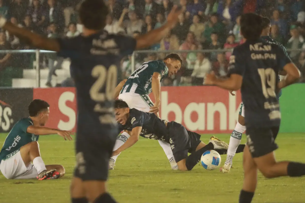 Antigua y Alianza por Copa Centroamericana 2025 en el estadio Pensativo 