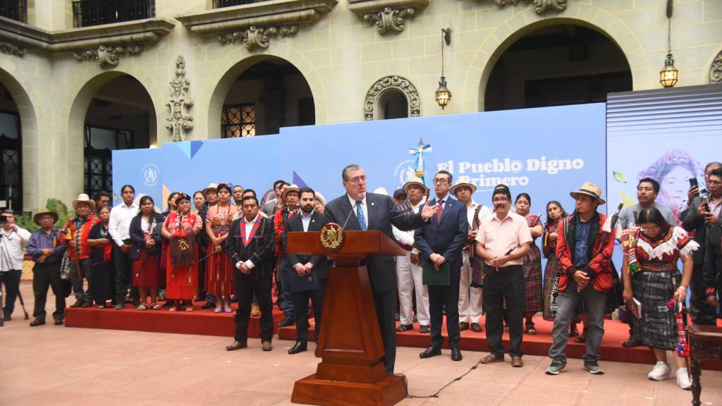 Gobierno anuncia creación de fondo para impulsar el desarrollo de los pueblos indígenas