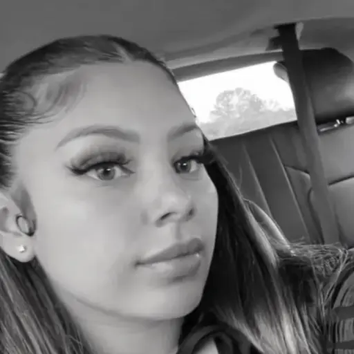 Actriz Lina Bina ,Redes sociales.