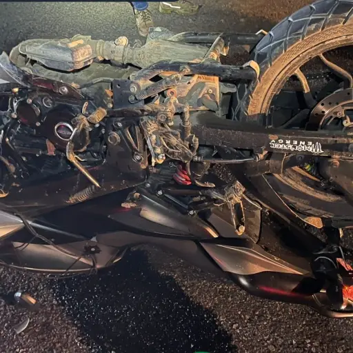 Los cuerpos de socorro tuvieron una noche y madrugada muy ocupada por los accidentes de tránsito de la noche y madrugda. ,Bomberos Municipales Departamentales. 