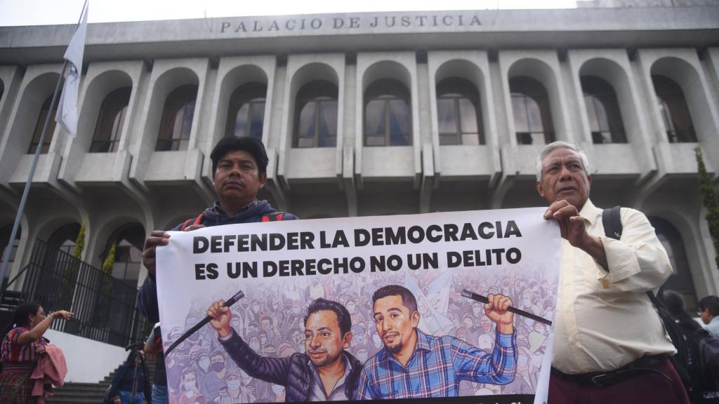 Rechazan retrasos en caso de Luis Pacheco y HÃ©ctor ChaclÃ¡n | Omar SolÃ­s