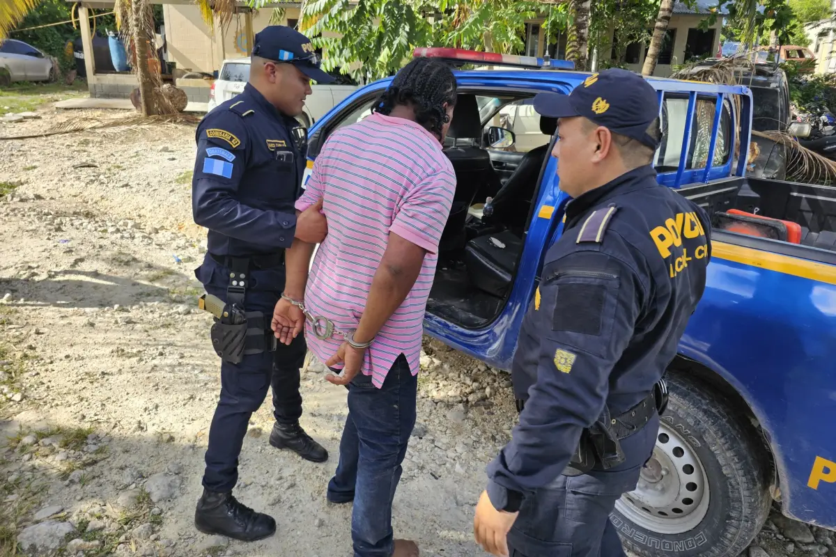 Joseph Ryan Budna, Foto PNC