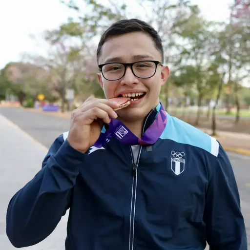 Gabriel Almazán gana bronce en Juegos Panamericanos Junior Asunción 2025