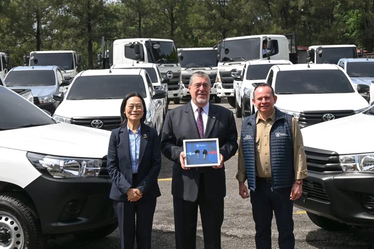 República de China (Taiwán) beneficia al programa Mano A Mano con la donación de 15 camiones y 30 pick ups., Foto SCSP