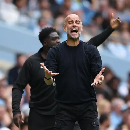 La desesperación de Guardiola tras la derrota del City ante el Tottenham - EFE