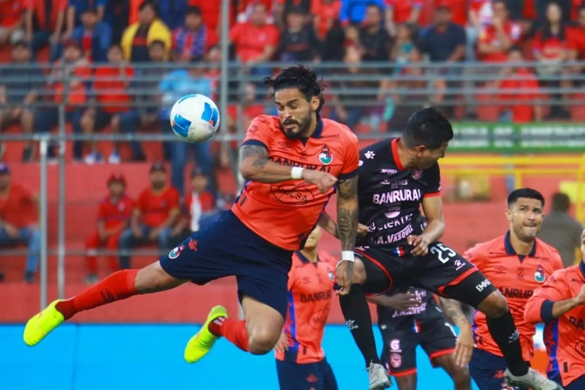 Partido entre Municipal y Xelajú MC - Sexta jornada Apertura 2025 - Xelajú MC