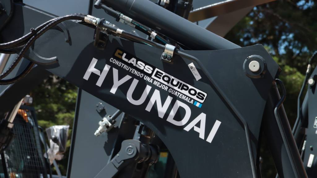 Class Equipos refuerza liderazgo en maquinaria pesada con Hyundai | Alejandro Meoño