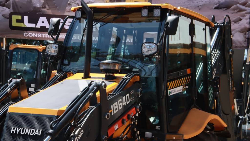 Class Equipos refuerza liderazgo en maquinaria pesada con Hyundai | Alejandro Meoño