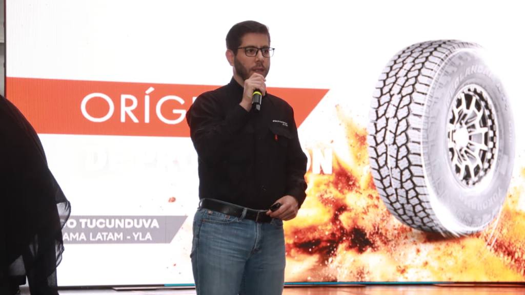 Yokohama Geolandar  | Alejandro Meoño