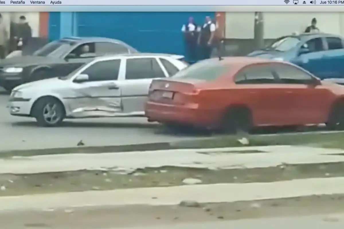 Inusual incidente en la Avenida Petapa. , Captura de pantalla video X.