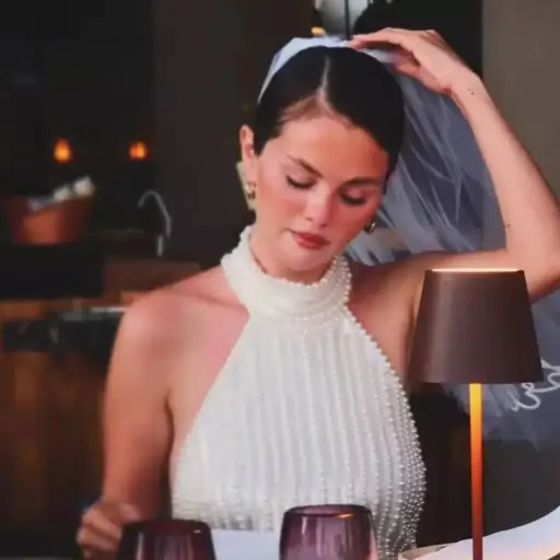 Selena Gomez ,Instagram