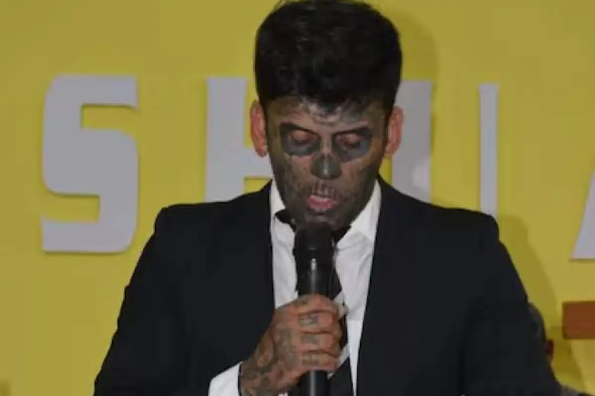 Leandro de Souza, Instagram