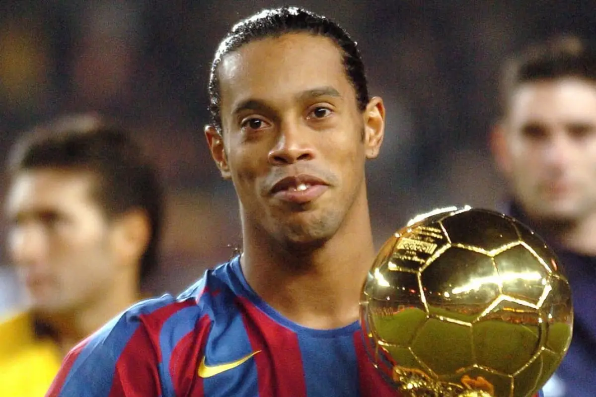 Ronaldinho, ganador del Balón de Oro en el 2005 - instagram @laliga