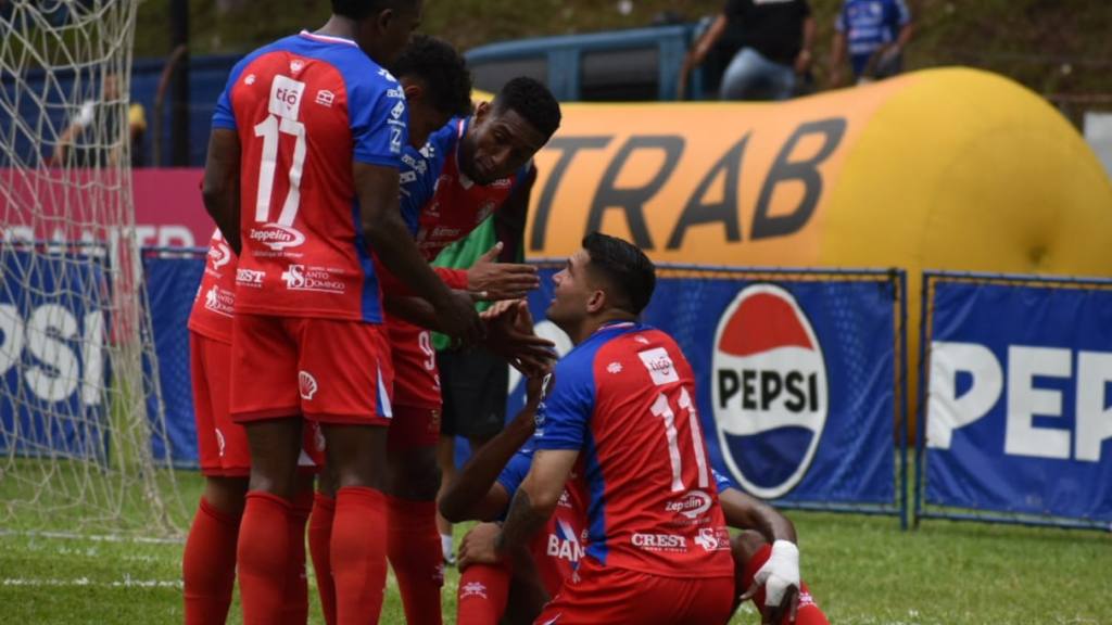 Apertura 2025: Cobán Imperial vs. Xelajú  | Carlos Cu Col 
