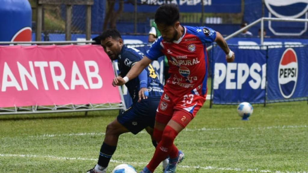 Apertura 2025: Cobán Imperial vs. Xelajú  | Carlos Cu Col 