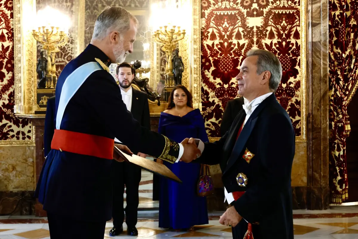 El Rey Felipe VI recibió las Cartas de Jorge Skinner-Klée Arenales, Embajador de Guatemala., Foto Casa Real