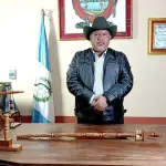 CSJ otorga amparo al alcalde de Santiago Atitlánt