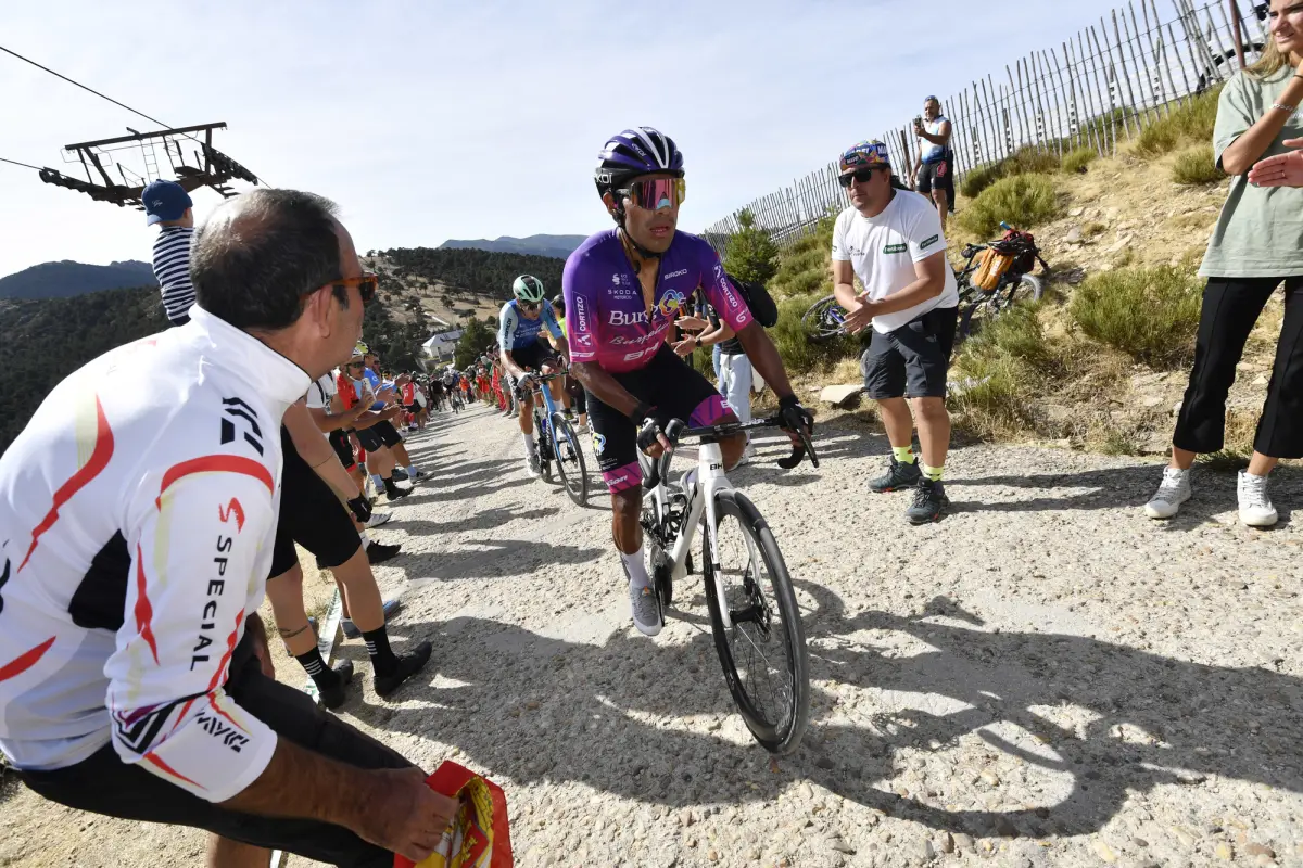 Sergio Chumil completa la Vuelta a España 2025 - Burgos BH