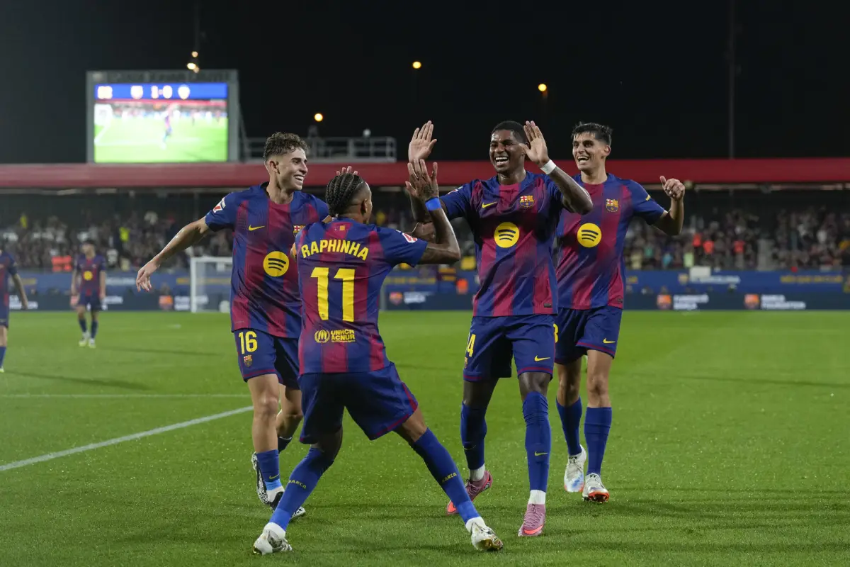 Celebración del Barcelona ante el Valencia - EFE