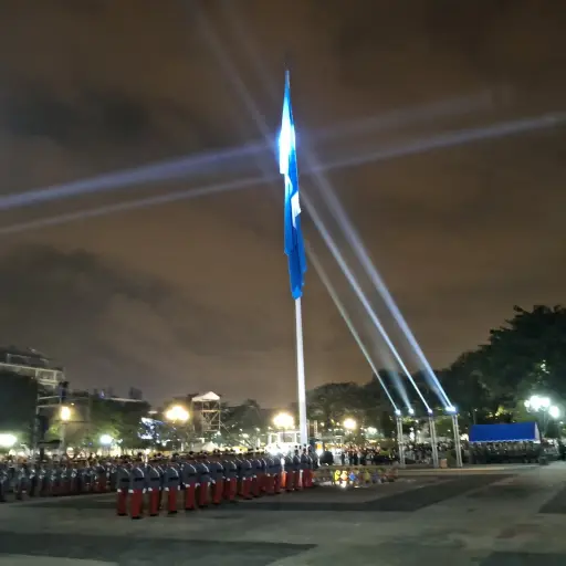 Los actos protocolarios por los 204 años de Independencia de Guatemala se desarrollaron en a Plaza de la Constitución. ,Álex Meoño.