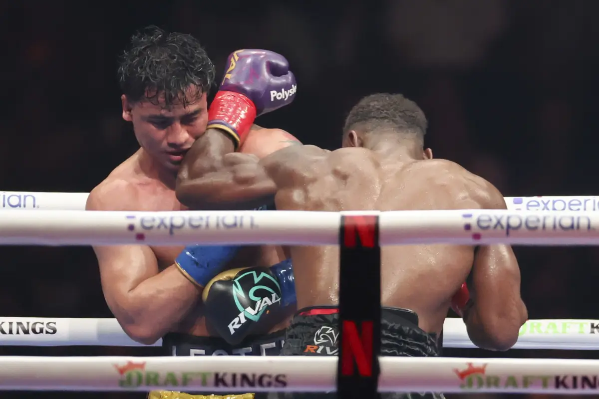 Lester Martínez empató ante Christian Mbilli en Las Vegas