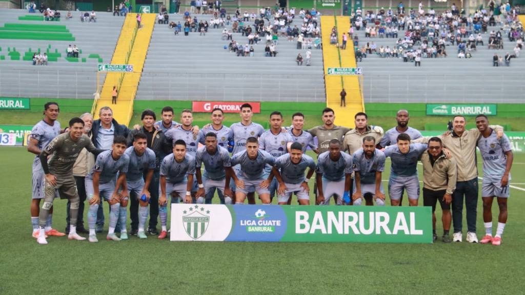 Partido entre Comunicaciones y Antigua GFC - Jornada 9 Apertura 2025 | Alex Meoño