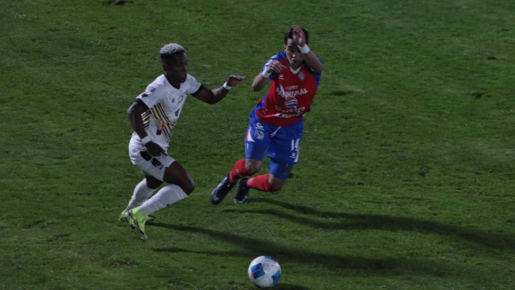 Apertura 2025: Xelajú vs. Aurora  | Wilber Colloy 