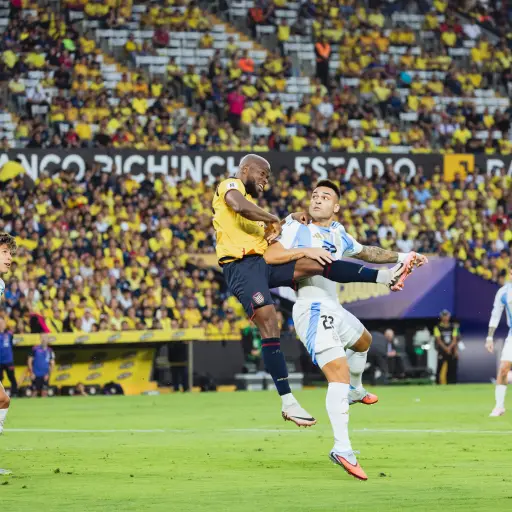 Lautaro Martínez en el partido entre Ecuador vs. Argentina - AFA