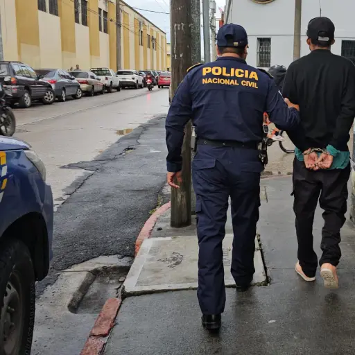 El sospechoso fue ubicado en un sector de la zona 7 capitalina. ,PNC