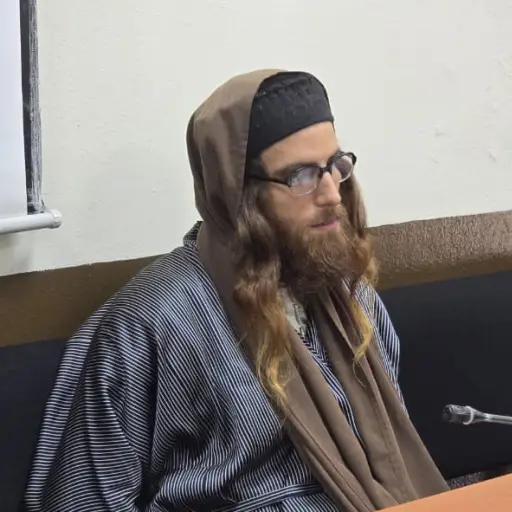 Yoel Alter, líder de la secta Lev Tahor, durante audiencia en el Tribunal Quinto de Sentencia Penal. Foto: Ángel Oliva.