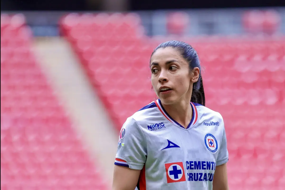 Ana Lucía Martínez sigue sumando minutos en el Cruz Azul Femenino - Cruz Azul